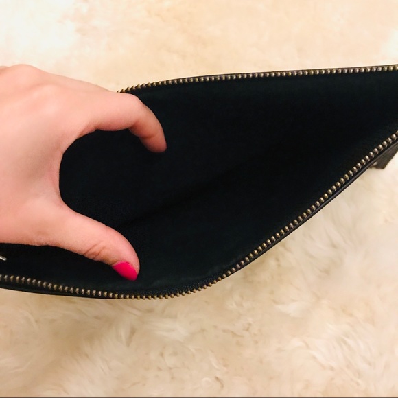 Embroidered Clutch - Picture 6 of 7